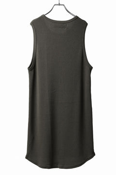 Load image into Gallery viewer, A.F ARTEFACT LONG LENGTH TANK TOP / RIB KNIT JERSEY (OLIVE)