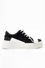 Load image into Gallery viewer, BORIS BIDJAN SABERI HORSE LEATHER LOW CUT SNEAKER / WASHED AND HAND TREATED &quot;BAMBA2.1&quot; (BLACK x LIGHT GREY)