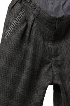 画像をギャラリービューアに読み込む, Y&#39;s for men CHECK WIDE PANTS with HEM TUB / JP INK DYED LINEN / WOOL (BROWN)