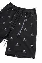 画像をギャラリービューアに読み込む, mastermind JAPAN SKULL MONOGRAM PILE SHORTS / REGULAR FIT (BLACK)