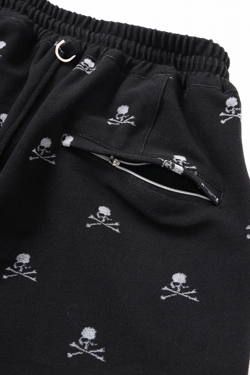 mastermind JAPAN SKULL MONOGRAM PILE SHORTS / REGULAR FIT (BLACK)