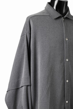 Load image into Gallery viewer, A.F ARTEFACT LAYERED SLEEVE OVER SIZE SHIRTS / SERGE TWILL (L.GREY)