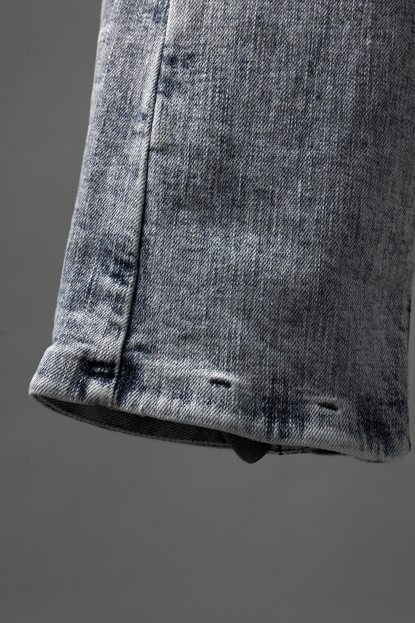 Load image into Gallery viewer, BORIS BIDJAN SABERI CROPPED TROUSER / OXIDISED &quot;P15.1 BF-FKU10002&quot; (BLEACH DENIM)