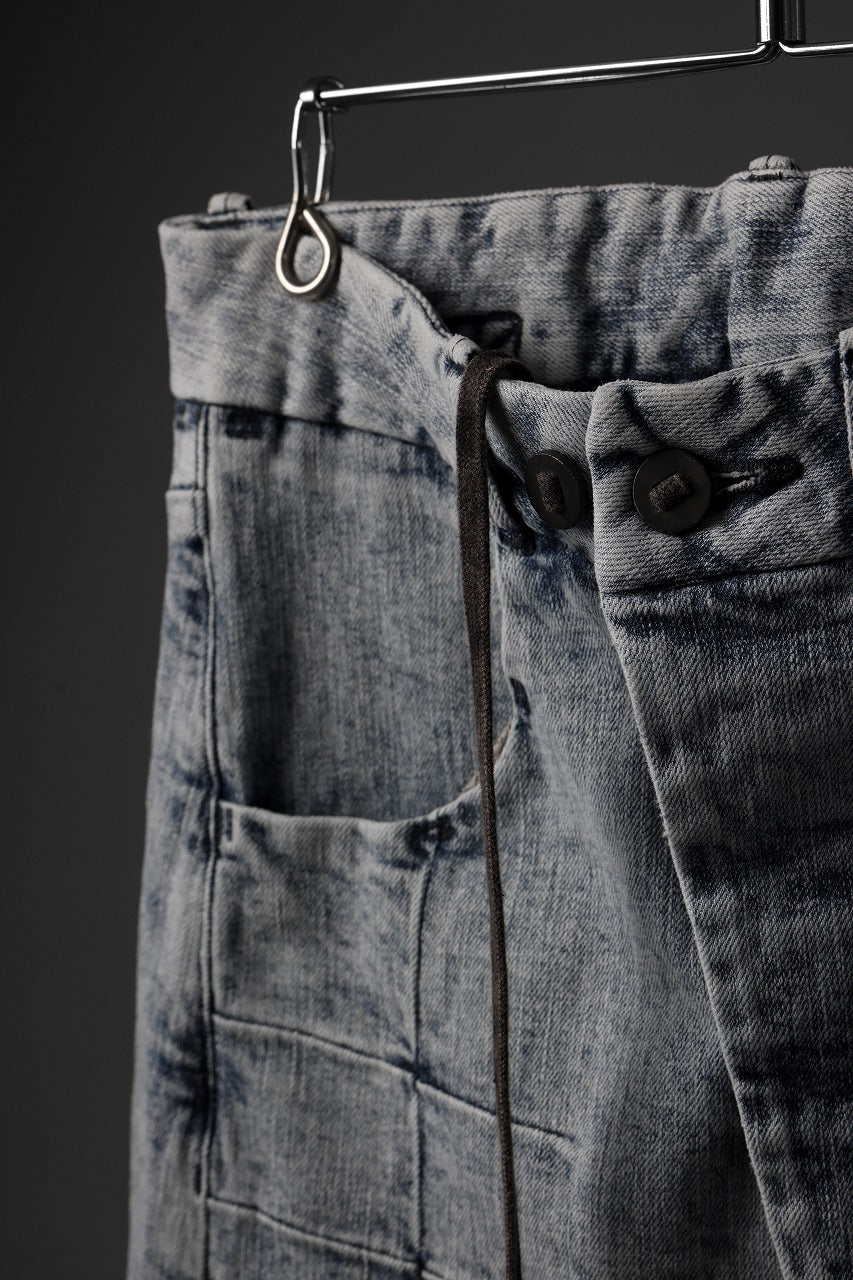 Load image into Gallery viewer, BORIS BIDJAN SABERI CROPPED TROUSER / OXIDISED &quot;P15.1 BF-FKU10002&quot; (BLEACH DENIM)