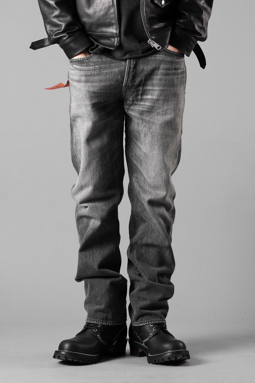 Load image into Gallery viewer, FULLCOUNT "Dartford" 1101BKSSHW Straight Jeans / 11.5oz Zimbabwe Selvedge Denim (BLACK / VINTAGE FADED)