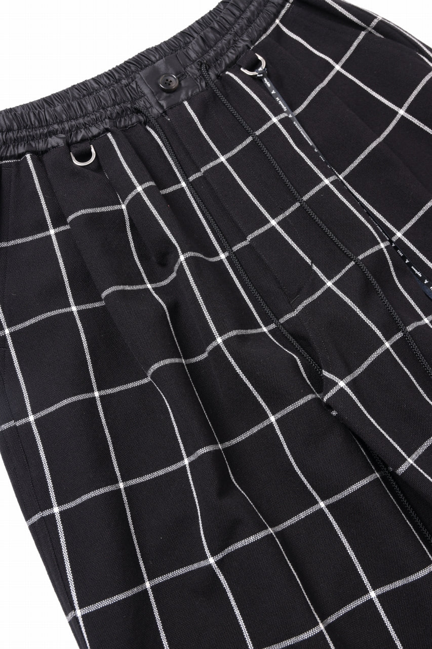 画像をギャラリービューアに読み込む, mastermind JAPAN WIDE TAPERED PLAID TROUSERS (BLACK x WHITE)