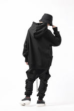 画像をギャラリービューアに読み込む, A.F ARTEFACT FLAP-DETAIL SWEAT HOODIE (BLACK)