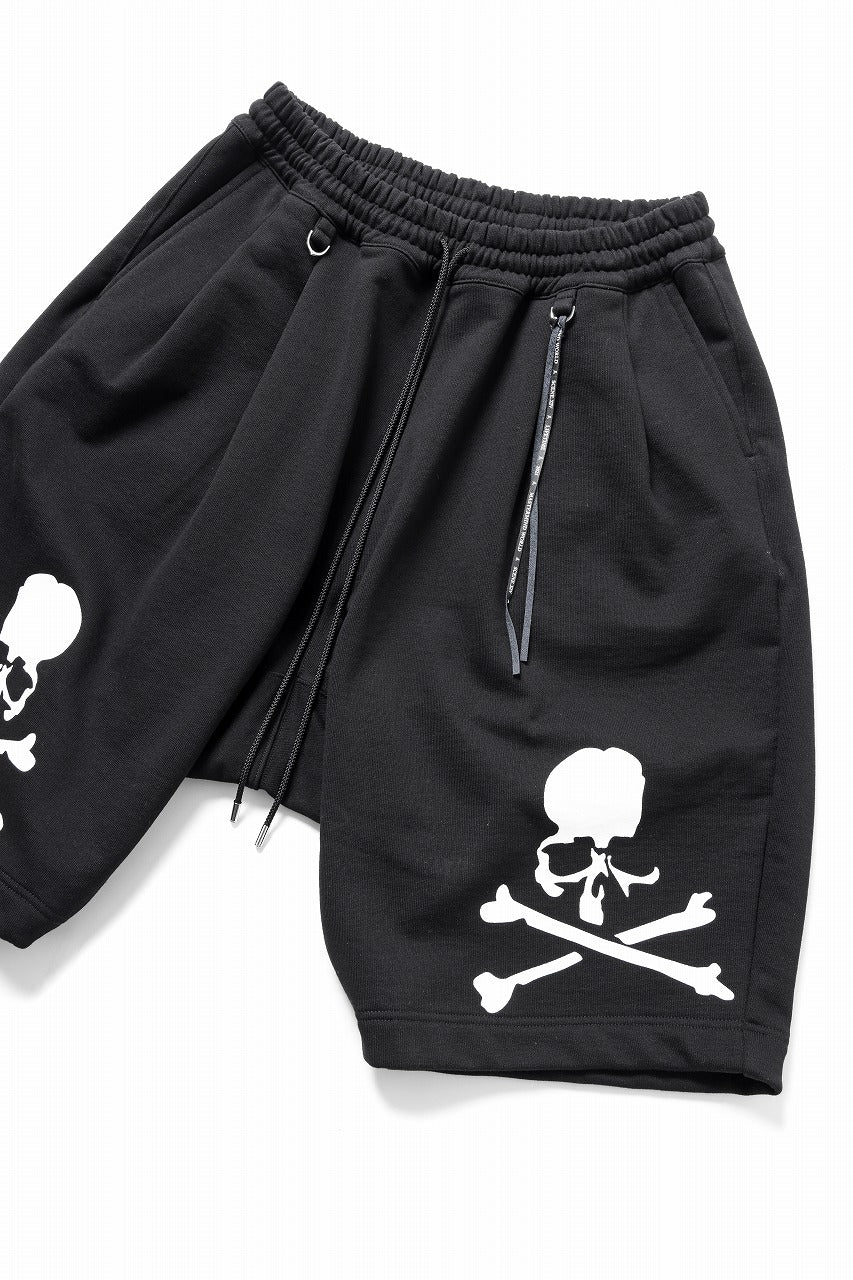 MASTERMIND WORLD OG SWEAT SHORTS (BLACK)