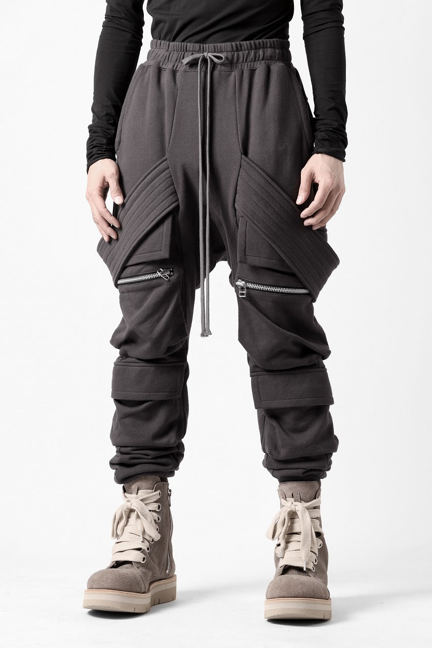 A.F ARTEFACT BELTED CARGO SARROUEL EASY PANTS (DARK GREY)