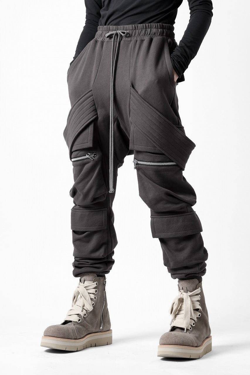 A.F ARTEFACT BELTED CARGO SARROUEL EASY PANTS (DARK GREY)