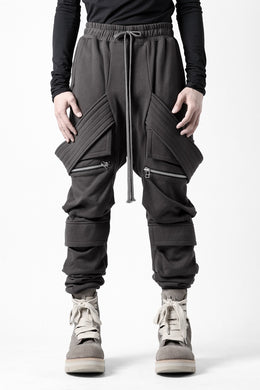 A.F ARTEFACT BELTED CARGO SARROUEL EASY PANTS (DARK GREY)