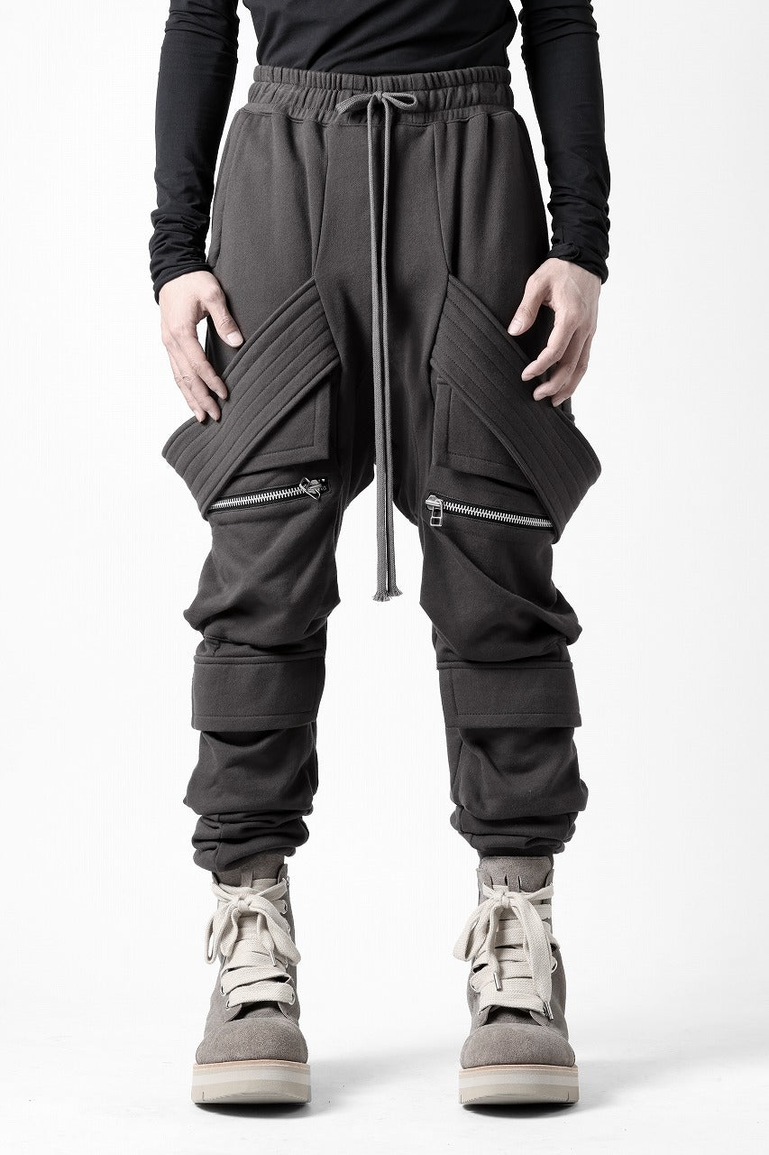 Load image into Gallery viewer, A.F ARTEFACT BELTED CARGO SARROUEL EASY PANTS (DARK GREY)