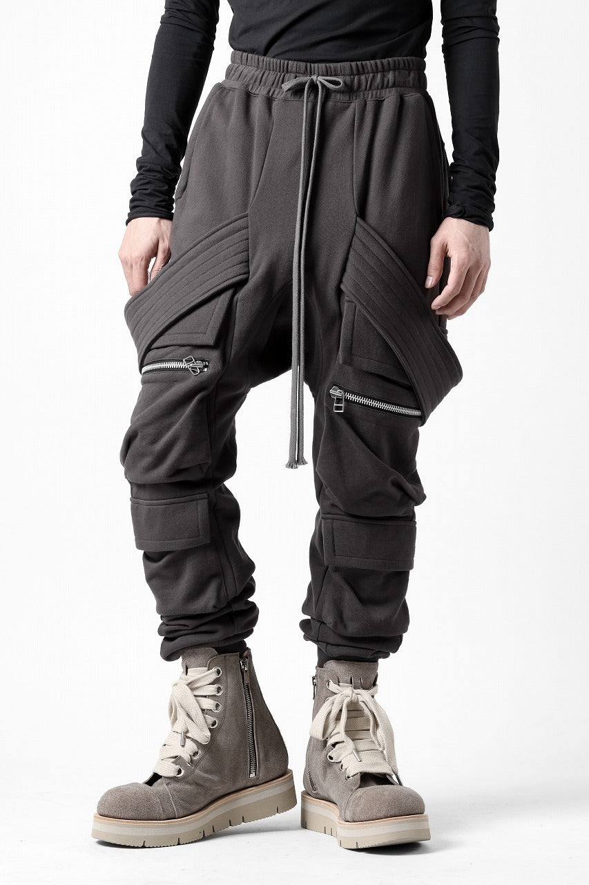 A.F ARTEFACT BELTED CARGO SARROUEL EASY PANTS (DARK GREY)