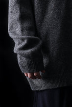 Load image into Gallery viewer, 【SAMPLE SALE】A.F ARTEFACT SIMPLE KNIT SWEATER / SOFT WOOL (GREY)