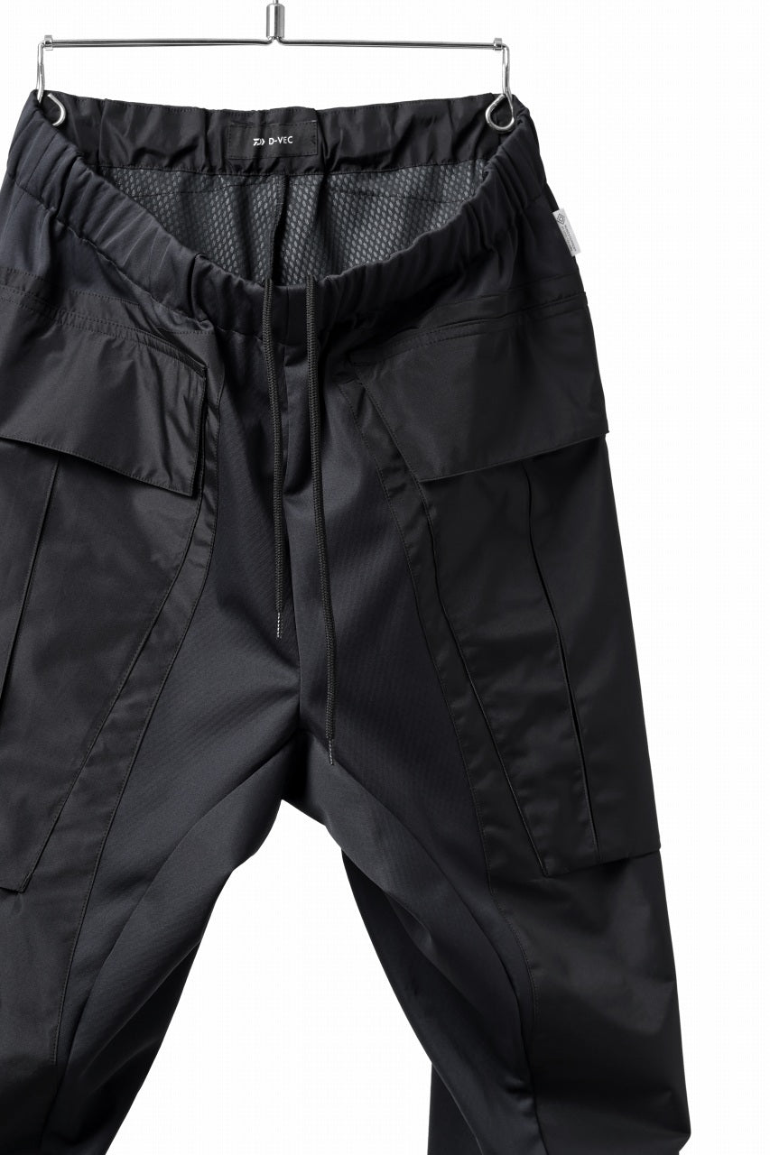 D-VEC CARGO PANTS / WINDSTOPPER BY GORE-TEX LABS 3L (NIGHT SEA BLACK)