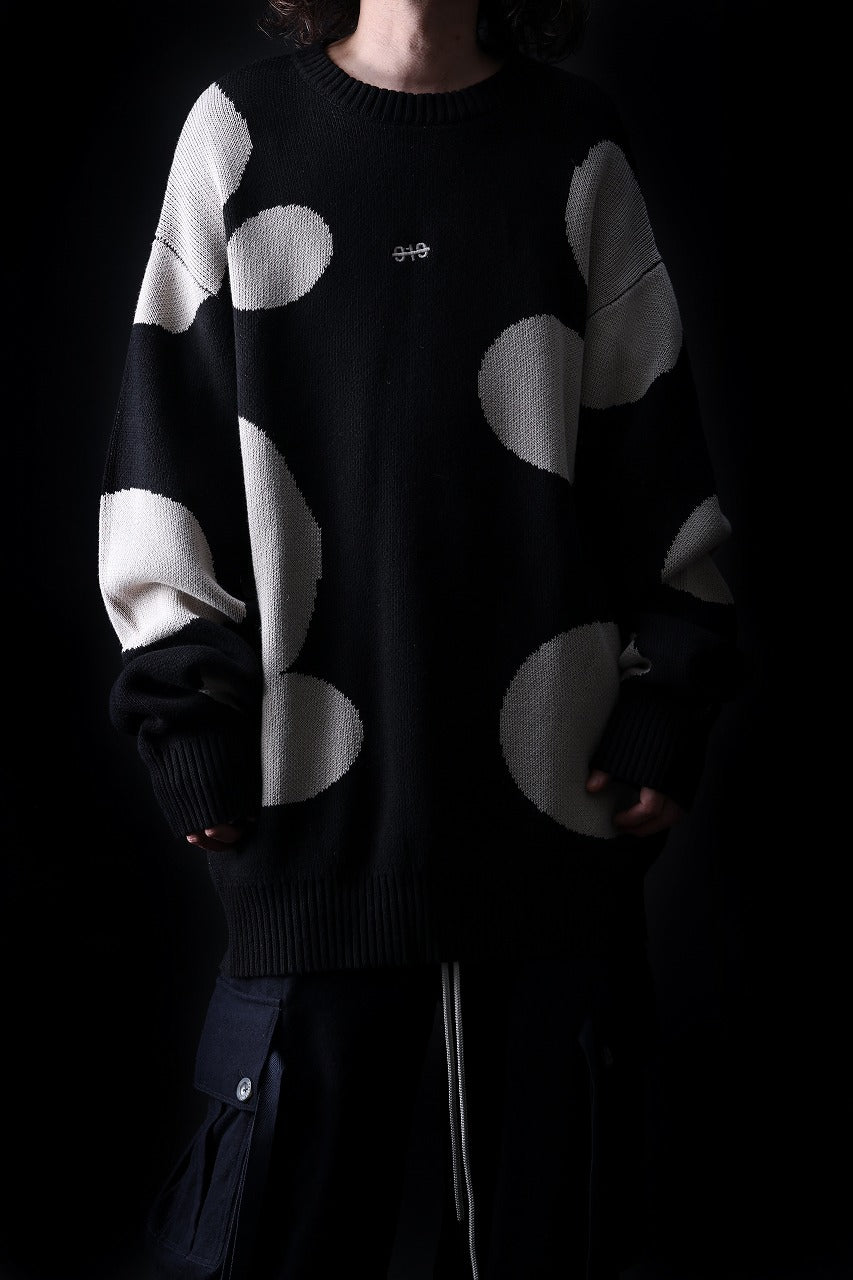 Load image into Gallery viewer, 【SAMPLE SALE】A.F ARTEFACT POLKA PATTERN KNIT TOPS (BLACK x BEIGE)