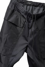 Load image into Gallery viewer, D-VEC CARGO PANTS / WINDSTOPPER BY GORE-TEX LABS 3L (NIGHT SEA BLACK)