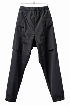 Load image into Gallery viewer, D-VEC CARGO PANTS / WINDSTOPPER BY GORE-TEX LABS 3L (NIGHT SEA BLACK)