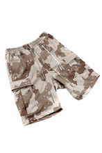 画像をギャラリービューアに読み込む, MASTERMIND WORLD JERSEY CAMO CARGO SHORTS (DESERT)