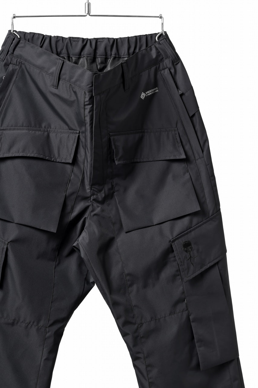 D-VEC x ALMOSTBLACK 6 POCKET TROUSERS / WINDSTOPPER BY GORE-TEX LABS 2L (BLACK)