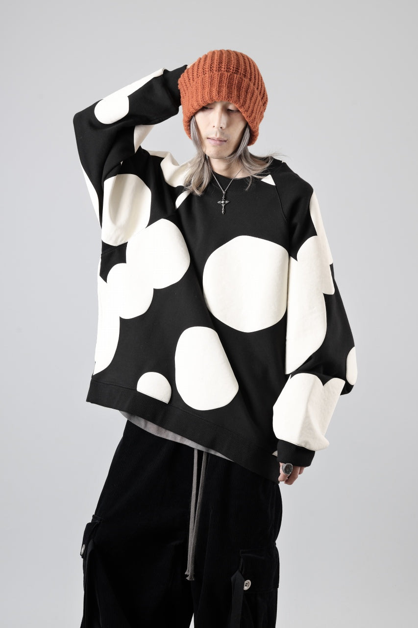 A.F ARTEFACT POLKA PATTERN SWEAT RAGLAN TOPS (BLACK)