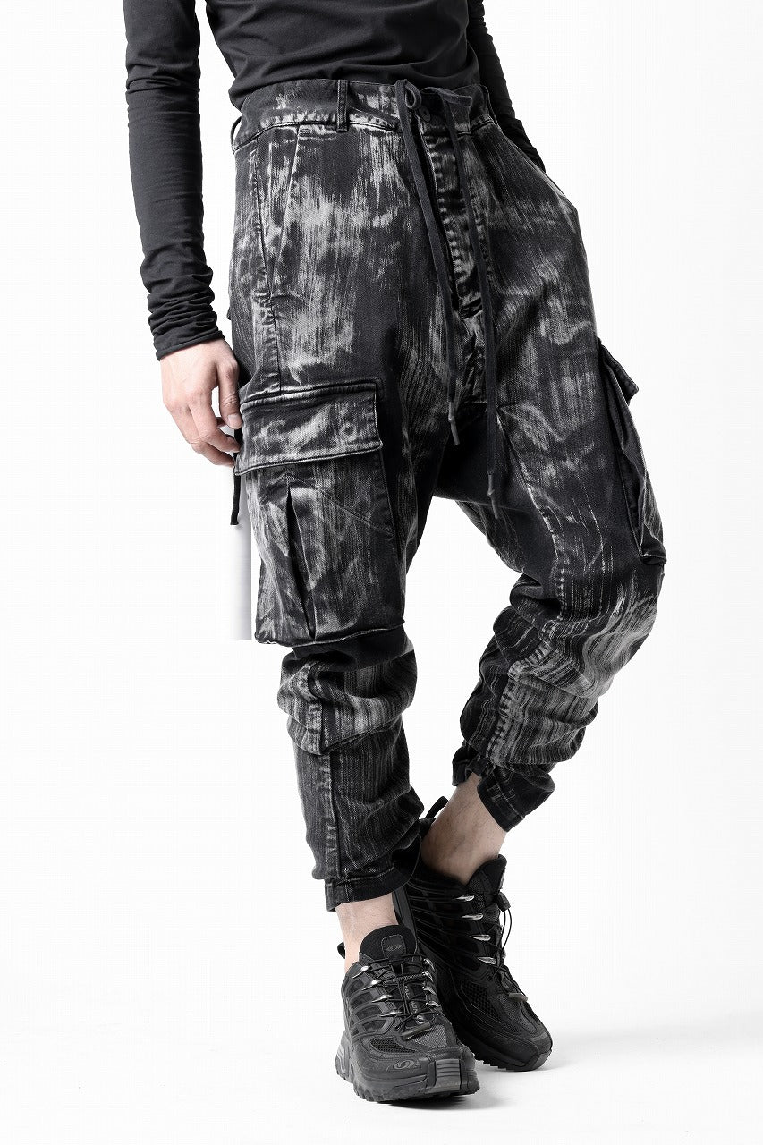 11 BY BORIS BIDJAN SABERI CARGO POCKET PANTS / OBJECT DYED & USED EFFECT "P21B-F1481" (BLACK)