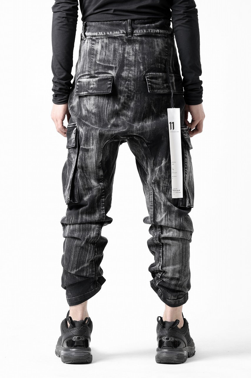 11 BY BORIS BIDJAN SABERI CARGO POCKET PANTS / OBJECT DYED & USED EFFECT "P21B-F1481" (BLACK)