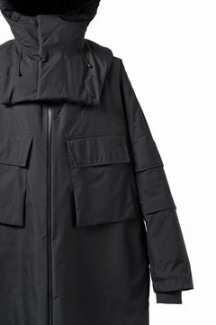 Load image into Gallery viewer, D-VEC x ALMOSTBLACK MONSTER PARKA COAT / GORE-TEX PRODUCT 3L PRIMALOFT SHELL (BLACK)