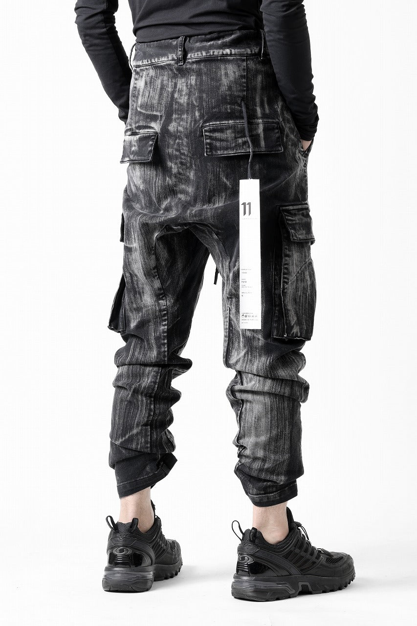 11 BY BORIS BIDJAN SABERI CARGO POCKET PANTS / OBJECT DYED & USED EFFECT "P21B-F1481" (BLACK)