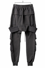 Load image into Gallery viewer, A.F ARTEFACT BELTED CARGO SARROUEL EASY PANTS (DARK GREY)