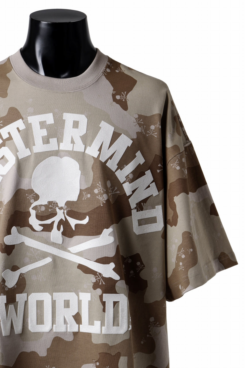 MASTERMIND WORLD CAMO UNIVERSITY TEE / OVERSIZED (DESERT)