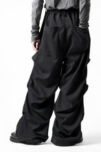 Load image into Gallery viewer, A.F ARTEFACT EXTREME WIDE BAGGY PANTS / SERGE TWILL (BLACK)