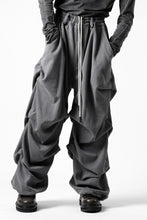 Load image into Gallery viewer, A.F ARTEFACT EXTREME WIDE BAGGY PANTS / SERGE TWILL (L.GREY)