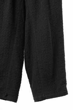 Load image into Gallery viewer, Aleksandr Manamis exclusive WOOLEN POCKET WIDE PANT (BLACK)