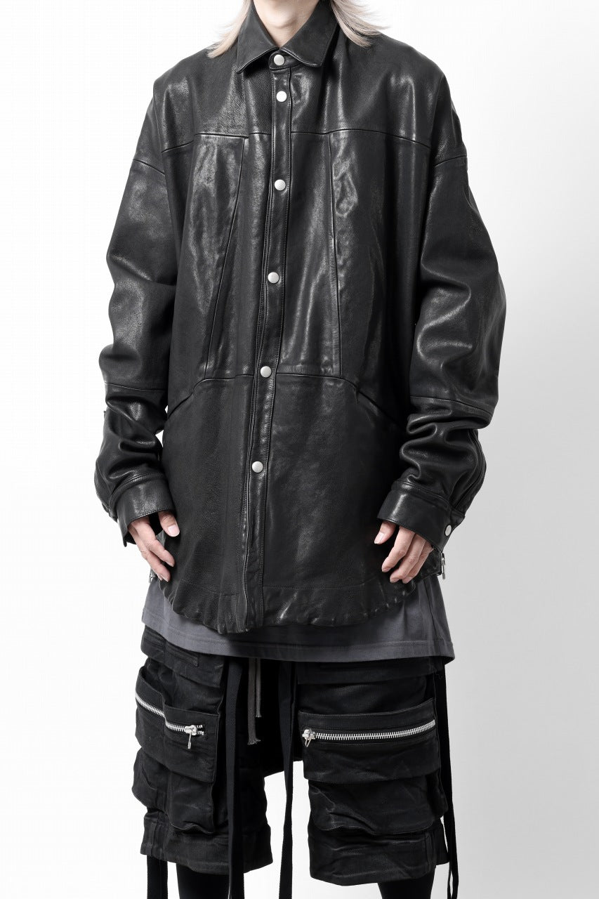 Load image into Gallery viewer, A.F ARTEFACT SNAPPED COCOON SHIRT-JACKET / SOFT GOAT LEATHER (BLACK)