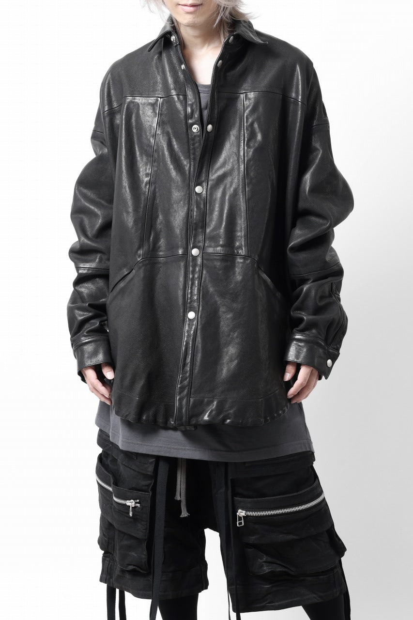 A.F ARTEFACT SNAPPED COCOON SHIRT-JACKET / SOFT GOAT LEATHER (BLACK)