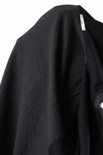 Load image into Gallery viewer, daub HOODIE LONG PARKA / DYEING PADDED FABRIC (BLACK)