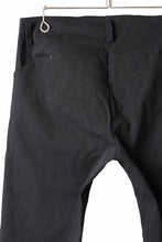 Load image into Gallery viewer, m.a+ 5 pocket medium fit pants / P282/CCE (BLACK)