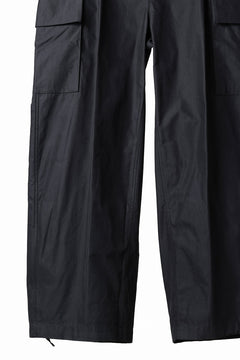 Load image into Gallery viewer, Ten c CARGO TROUSERS / PIECE DYED CONYPE MICRO-FIBER (BLACK)