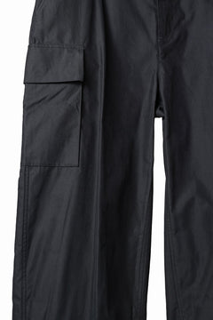 Load image into Gallery viewer, Ten c CARGO TROUSERS / PIECE DYED CONYPE MICRO-FIBER (BLACK)