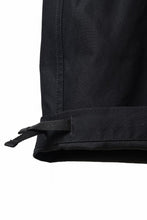 Load image into Gallery viewer, Ten c CARGO TROUSERS / PIECE DYED CONYPE MICRO-FIBER (BLACK)