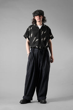 Load image into Gallery viewer, Y's for men x MASSES TE PATTERN DISCHARGE PRINT H/S SHIRT (BLACK)