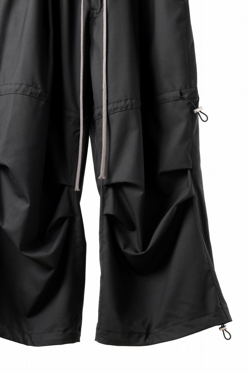 A.F ARTEFACT STRING-SQUEEZING WIDE PANTS / TROPICAL WOOL (BLACK)