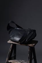 画像をギャラリービューアに読み込む, ierib Waist-Shoulder Bag / FVT Oiled Horse Leather (BLACK)