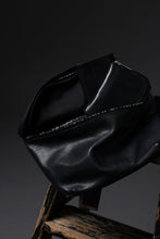 画像をギャラリービューアに読み込む, ierib Waist-Shoulder Bag / FVT Oiled Horse Leather (BLACK)