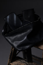 画像をギャラリービューアに読み込む, ierib Waist-Shoulder Bag / FVT Oiled Horse Leather (BLACK)