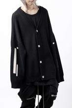 Load image into Gallery viewer, A.F ARTEFACT GEO PATTERN COTTON KNIT CARDIGAN /  (BLACK x IVORY)