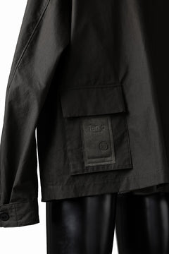 Load image into Gallery viewer, Ten c MIDLAYER FIELD JACKET / PIECE DYED CONYPE MICRO-FIBER (DARK OLIVE)