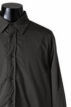 画像をギャラリービューアに読み込む, Ten c PADDED SHIRT / PIECE DYED COTTON/NYLON POPLIN (DARK GREEN)