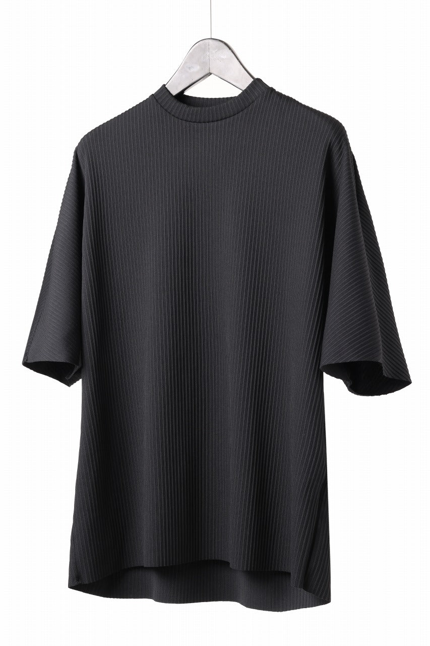 Load image into Gallery viewer, th products Pleats KnittedTee / Salt Lake Rib (black)